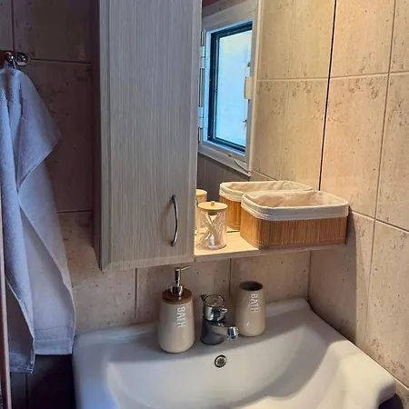 Plagia Oasis Escape Casa de Férias Néa Pláyia